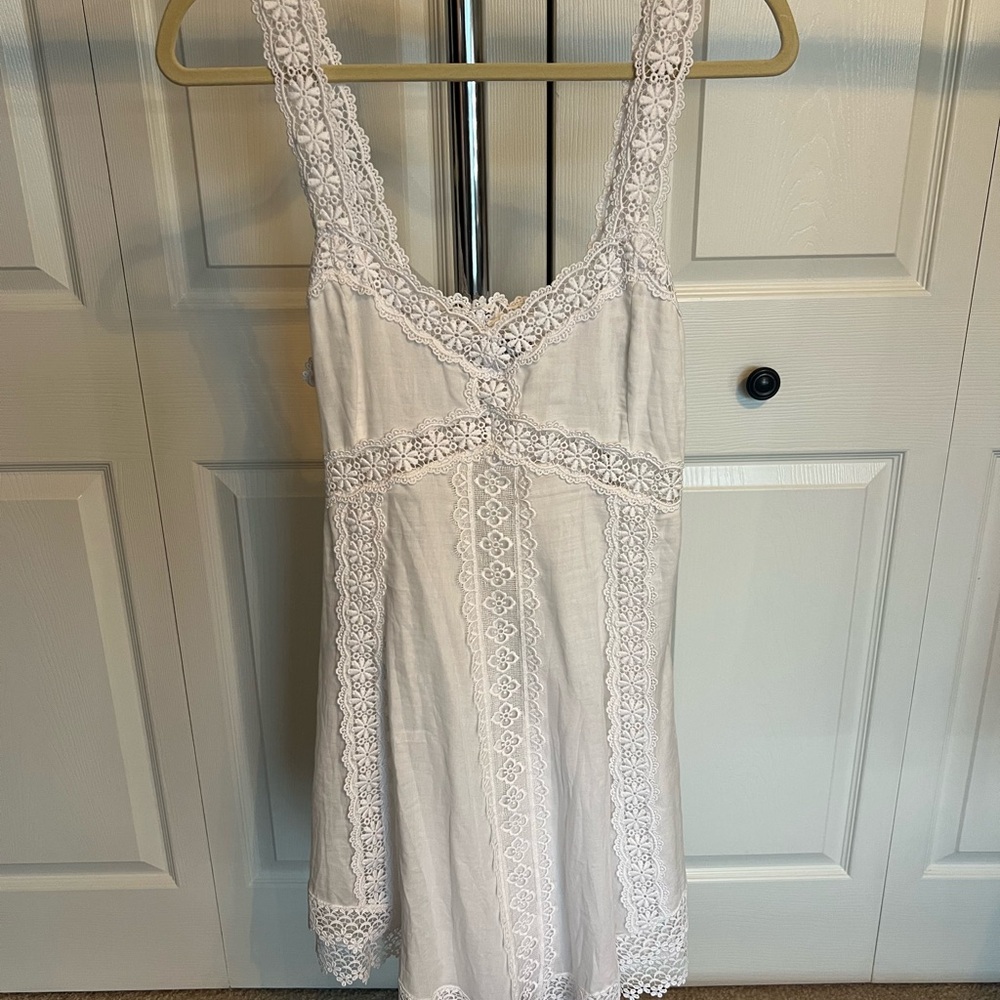 Elegant White Lace Trim Dress
